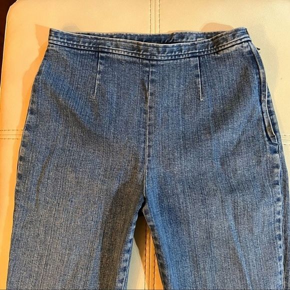 Ralph Lauren Jeans Womens Size 12 Blue Capris Cotton Blended Zip Button - Picture 2 of 8
